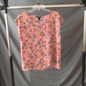 Loose Fitting Floral Top